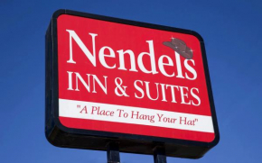  Nendels Inn & Suites Dodge City Airport  Додж Сити